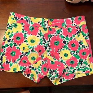 Lilly Pulitzer size 10 shorts